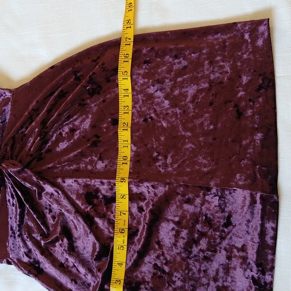 Zara Wine Velvet Mini Dress Spaghetti Halter Straps Wrap Twisted Upper Sz Xsmall - Picture 13 of 16